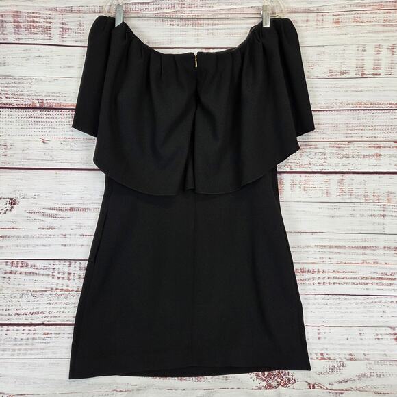 Trina Turk Zeal Off the Shoulder Cape Dress Size 6 Black Crepe Glam Lux Event - Picture 3 of 16